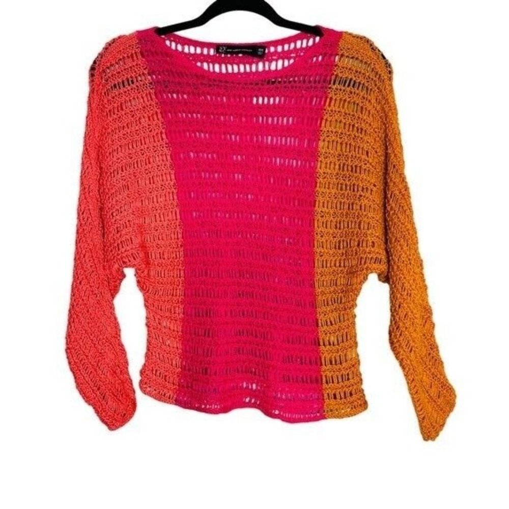 New York & CO Color Block Pink/Orange One Shoulder Slit Crochet Slouchy Sweater